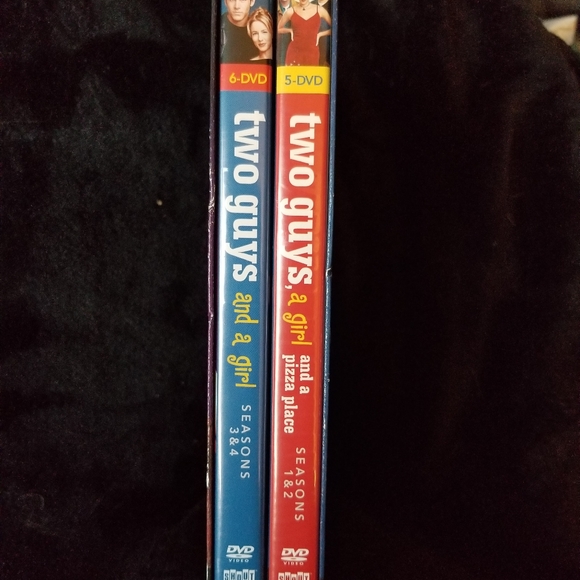 EXTREMELY RARE "Two Guys and a Girl" Complete Series DVD Box Set. - Picture 4 of 16